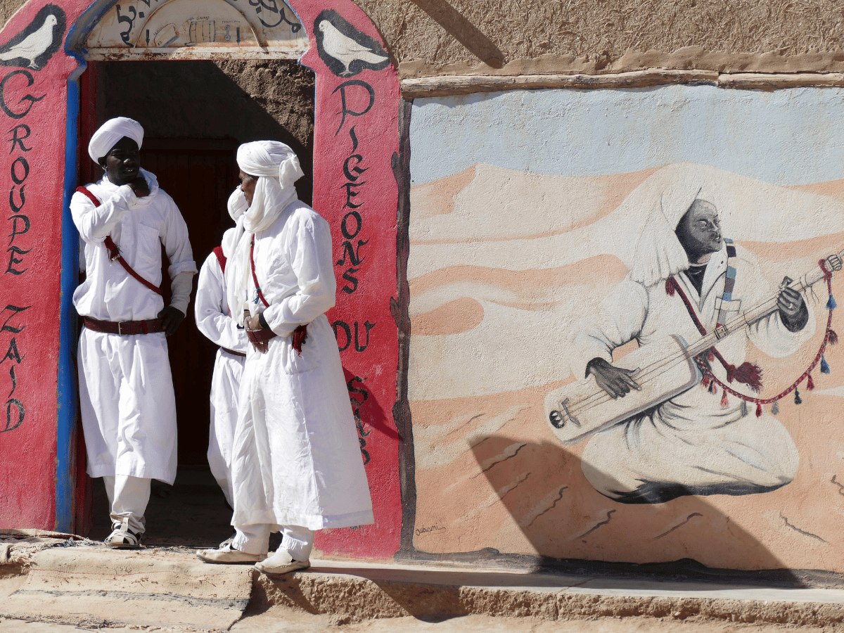 Tour de 6 Días desde Fez al Desierto y Marrakech